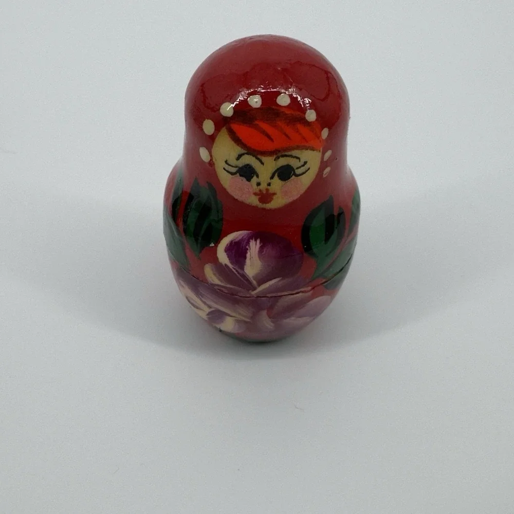 Vintage Russian Nesting Dolls Set Hand Painted Red Floral Matryoshka Mini 3pc‎